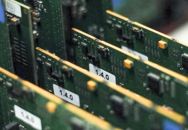 High-Frequency PCB Assembly Case Study: High-Precision Communication Equipment